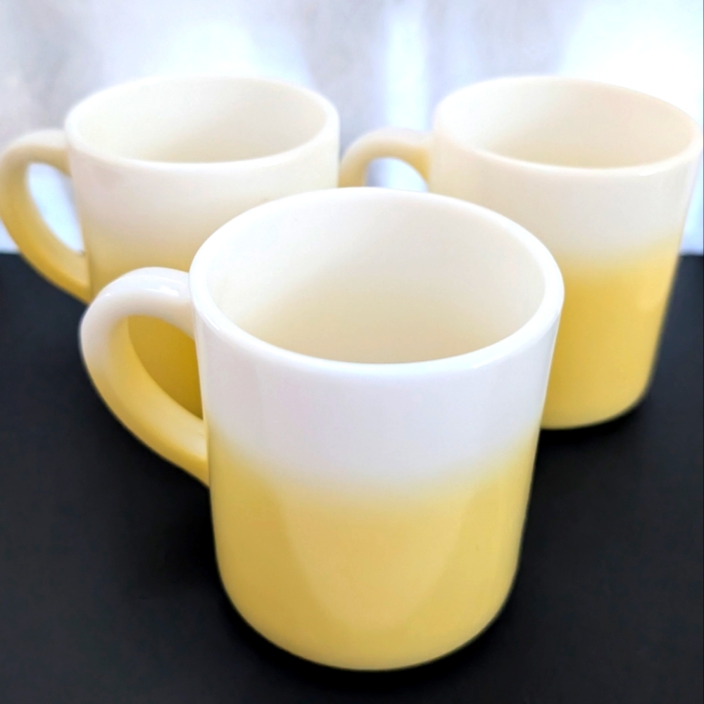 Vtg Hazel Atlas Yellow Ombre Coffee Cup White Milk Glass MCM